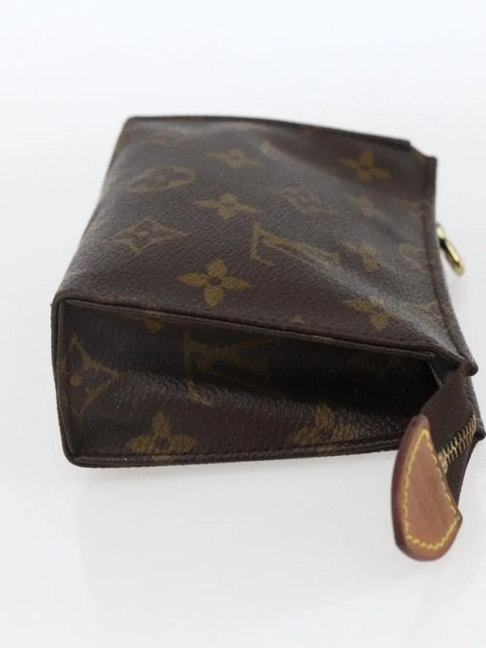 LOUIS VUITTON Monogram Poche Toilette 15 Pouch M47546 LV Auth fm5107